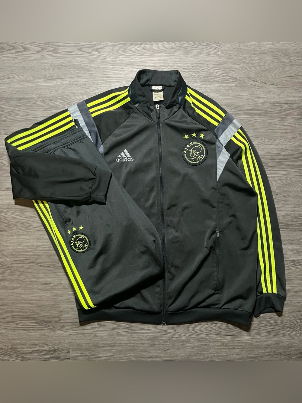 Amsterdam Ajax, Adidas, football soccer training, track suit vintage 2014 XL